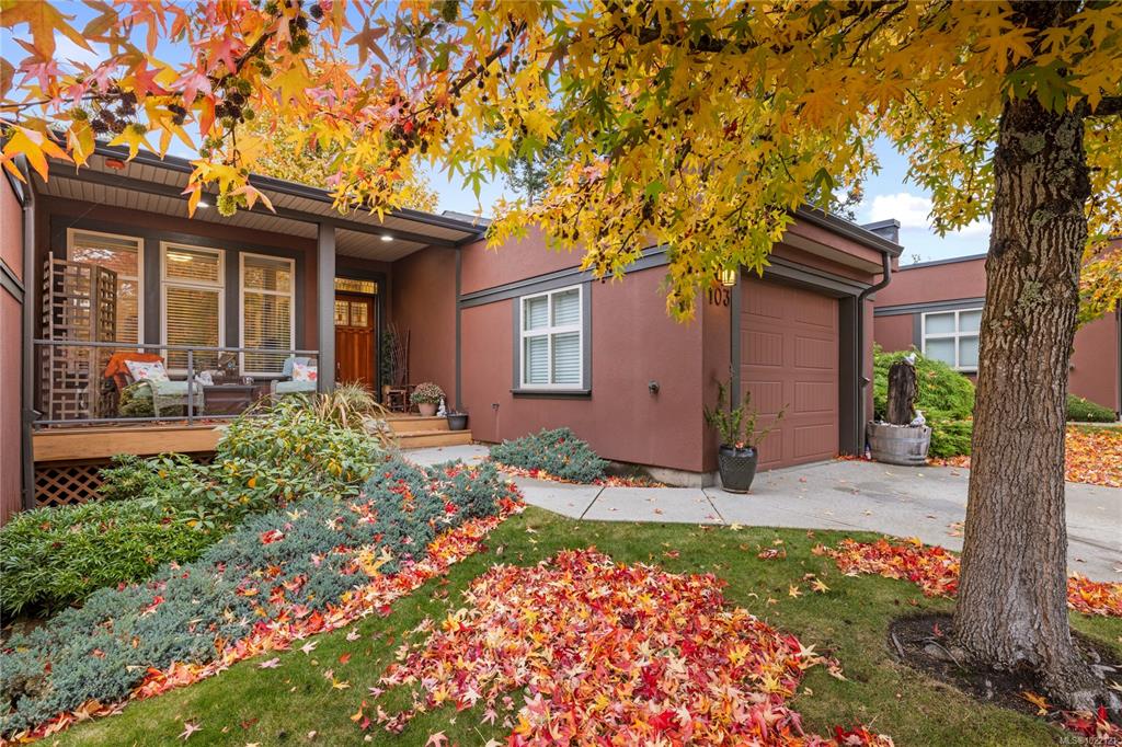 4921 Coral Way, 1022121, BC,