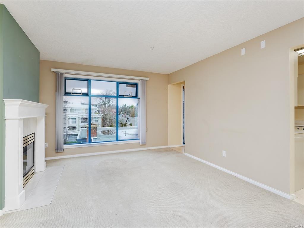 Fourth View of 1063 Southgate St, Victoria, BC, V8R 1C8