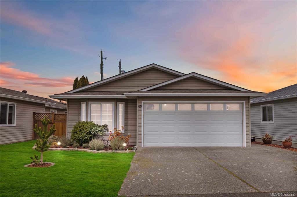 Second View of 7570 Tetayut Rd, Central Saanich, BC, V8M 2H4