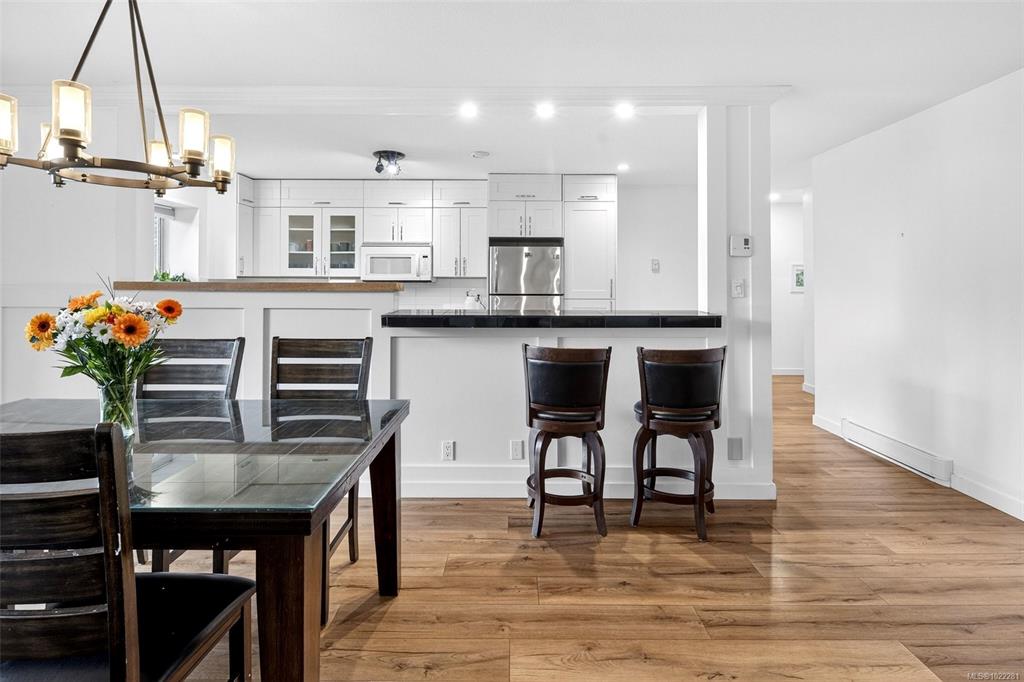 3990 Bow Rd, 1022281, BC,