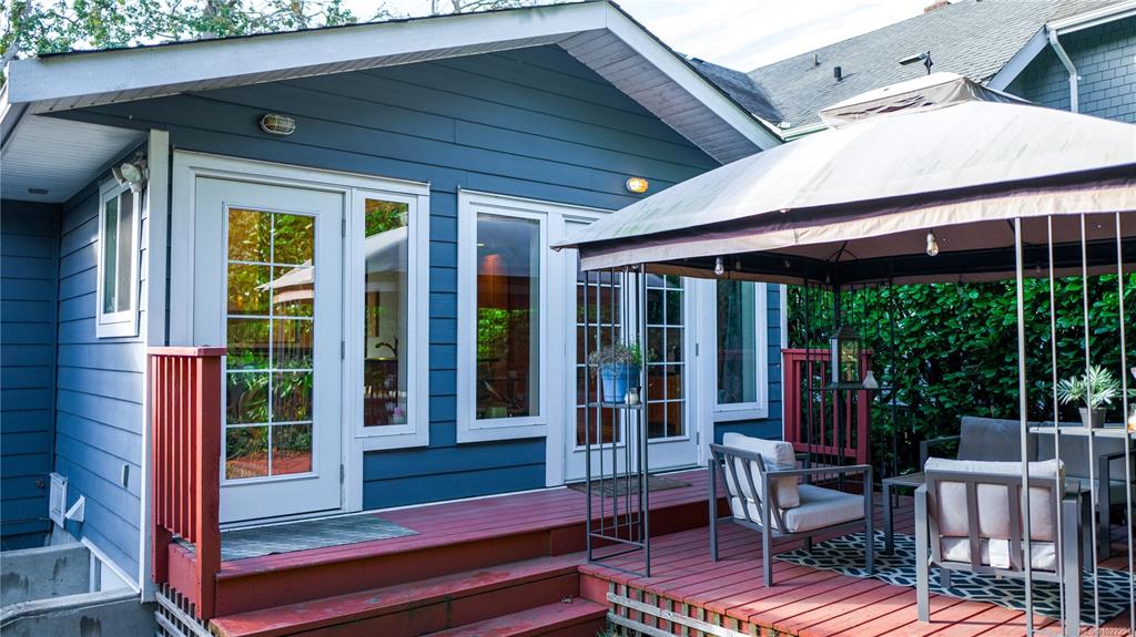 Second View of 1716 Bay St, Victoria, BC, V8R 2C1