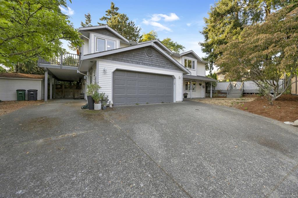 Main View of 1616 Nelles Pl, Saanich, BC, V8N 6L7