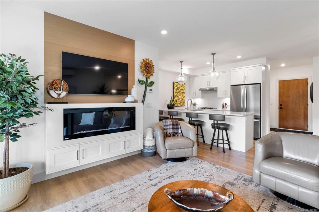 741 Travino Lane, 1022327, BC,