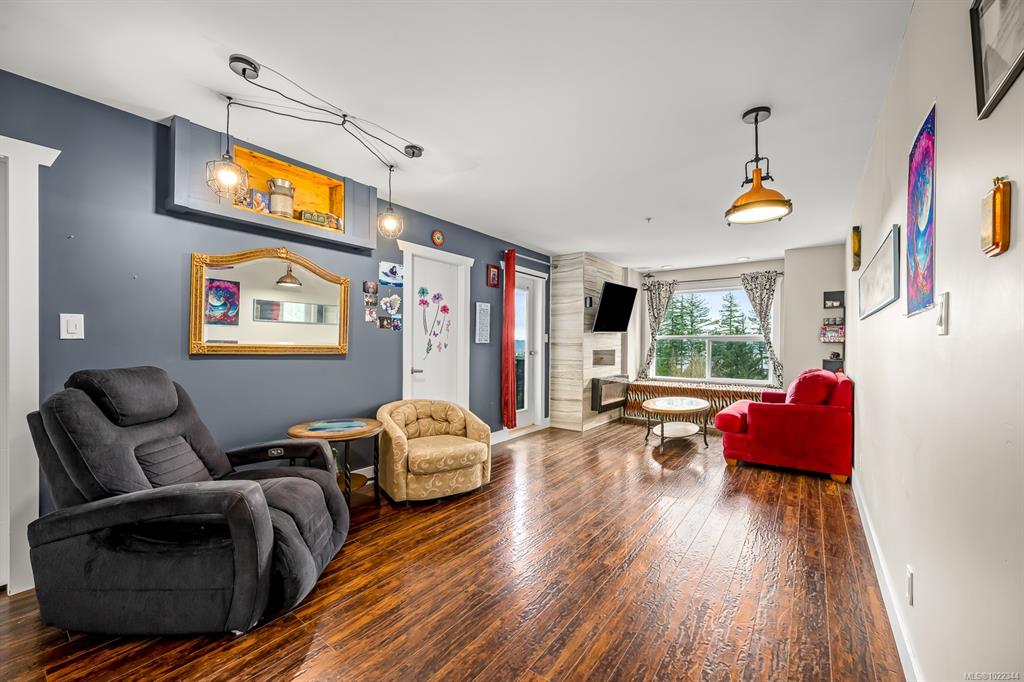 Fourth View of 282 Birch St, CORTES VIEW TERRACE, Campbell River, BC, V9W 2S3