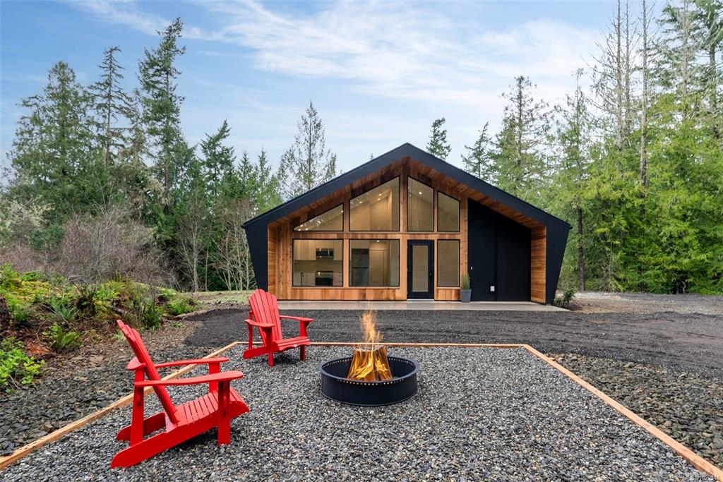 Fifth View of 2470 Carpenter Rd, Sooke, BC, V9Z 0R1