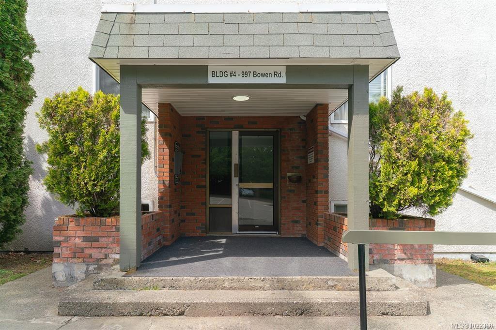 Fifth View of 997 Bowen Rd, Nanaimo, BC, V9R 2A4