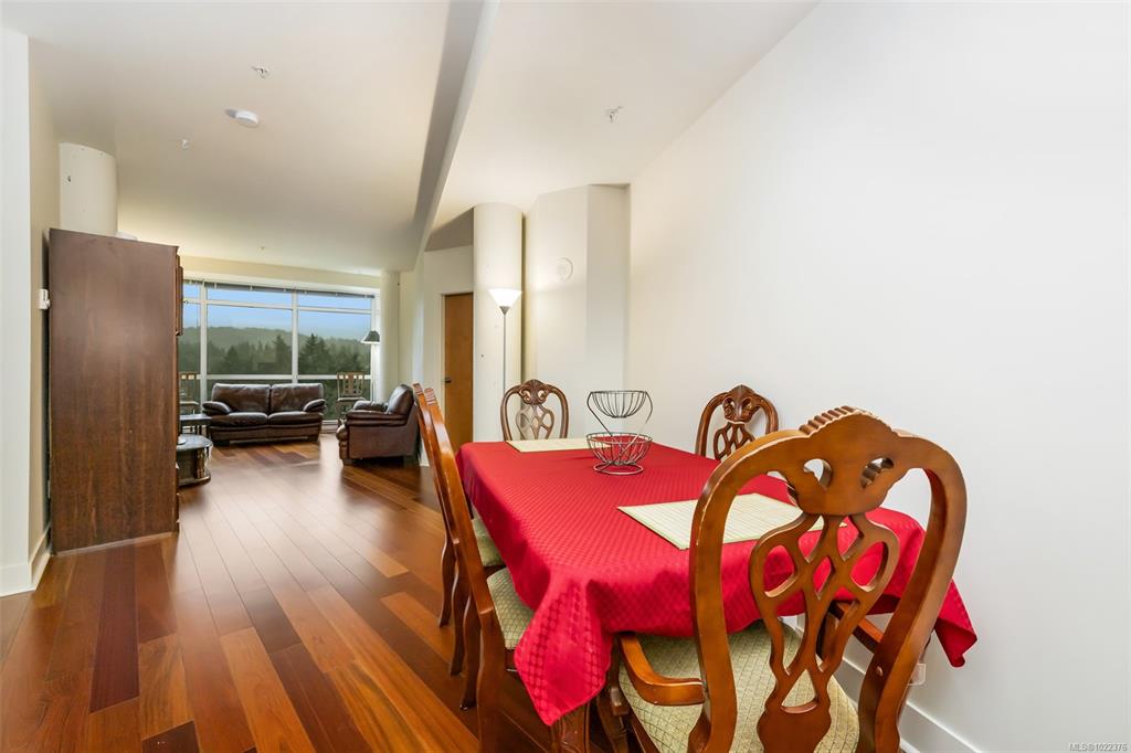 Fourth View of 2745 Veterans Memorial Pkwy, Langford, BC, V9B 0H4