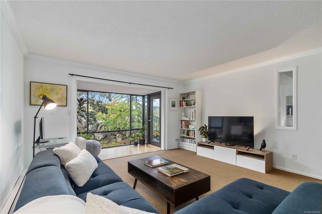 Second View of 1433 Faircliff Lane, Faircliff Manor, Victoria, BC, V8S 3J6