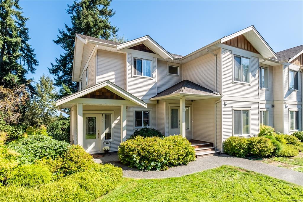 834 Varsity Way, 1022460, BC,