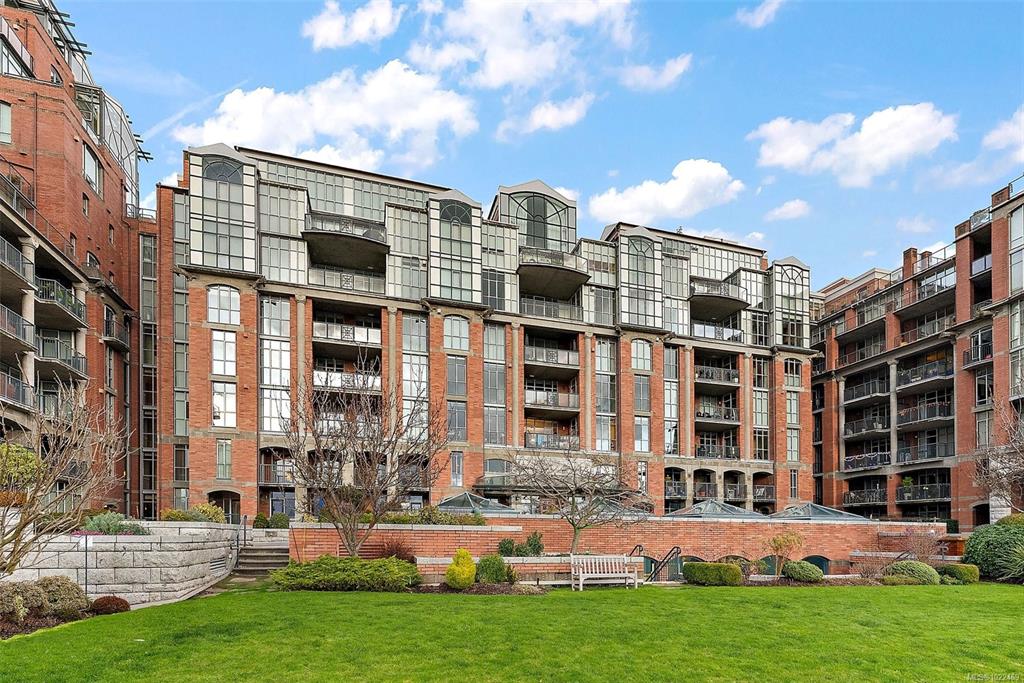 21 Dallas Rd, 1022469, BC,