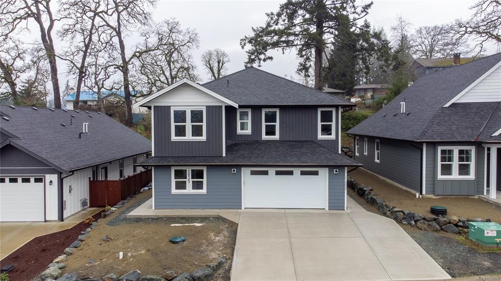 2035 Oakhill Pl, 1022479, BC,