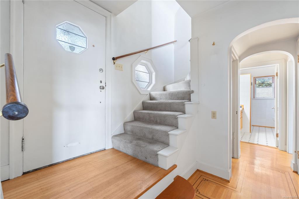 Third View of 736 Terminal Ave N, Nanaimo, BC, V9S 4K2