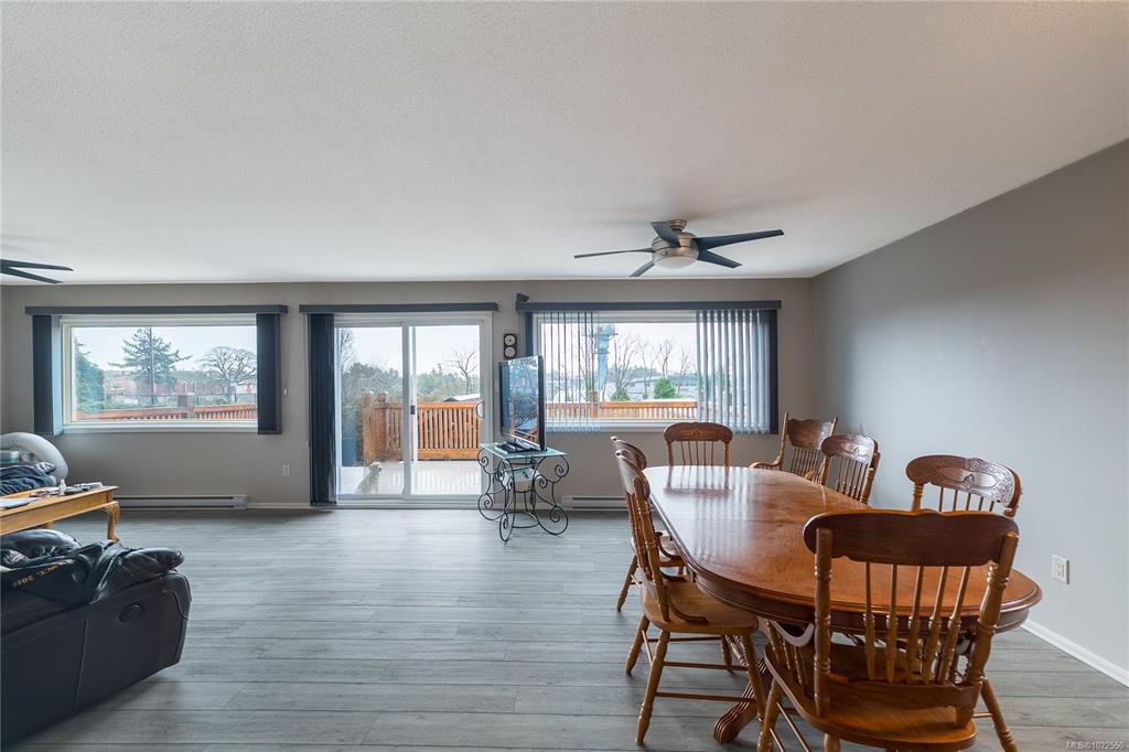 Third View of 847 Admirals Rd, Esquimalt, BC, V9A 2P1