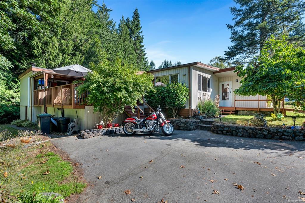 5838 Blythwood Rd, 1022553, BC,