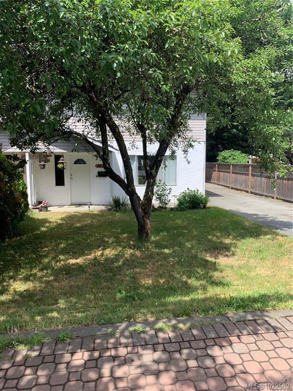 Fifth View of 2832 Jacklin Rd, Langford, BC, V9B 3X9