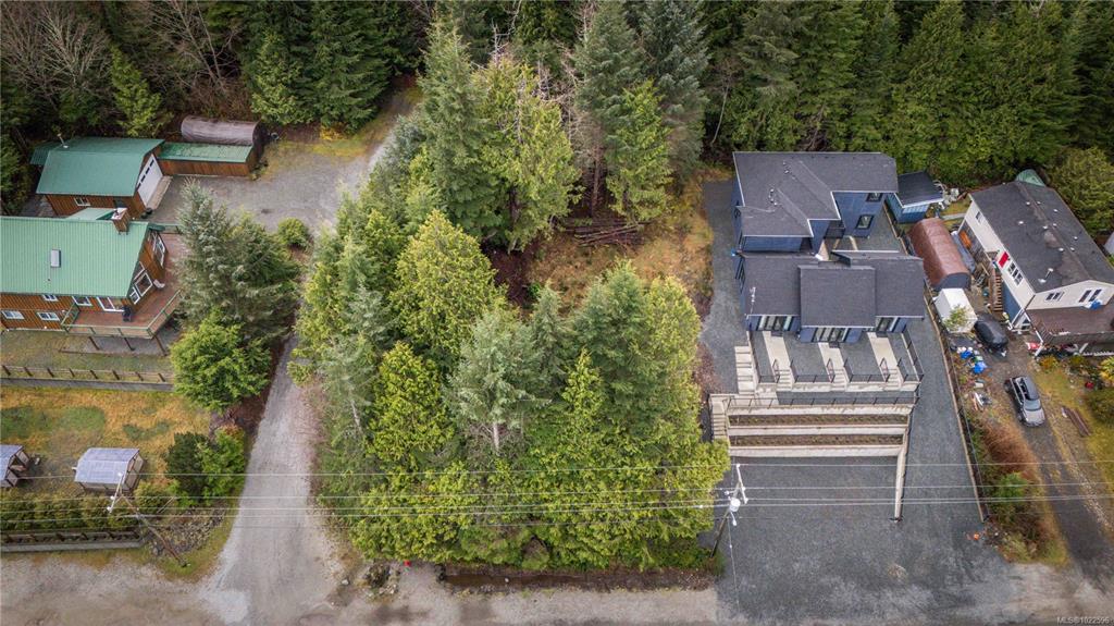 Third View of 1391 Victoria Rd, Ucluelet, BC, V0R 3A0