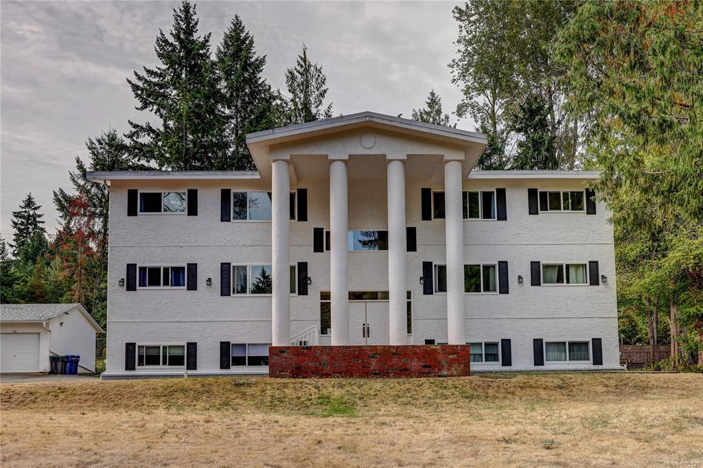 322 Village Way, 1022628, BC,