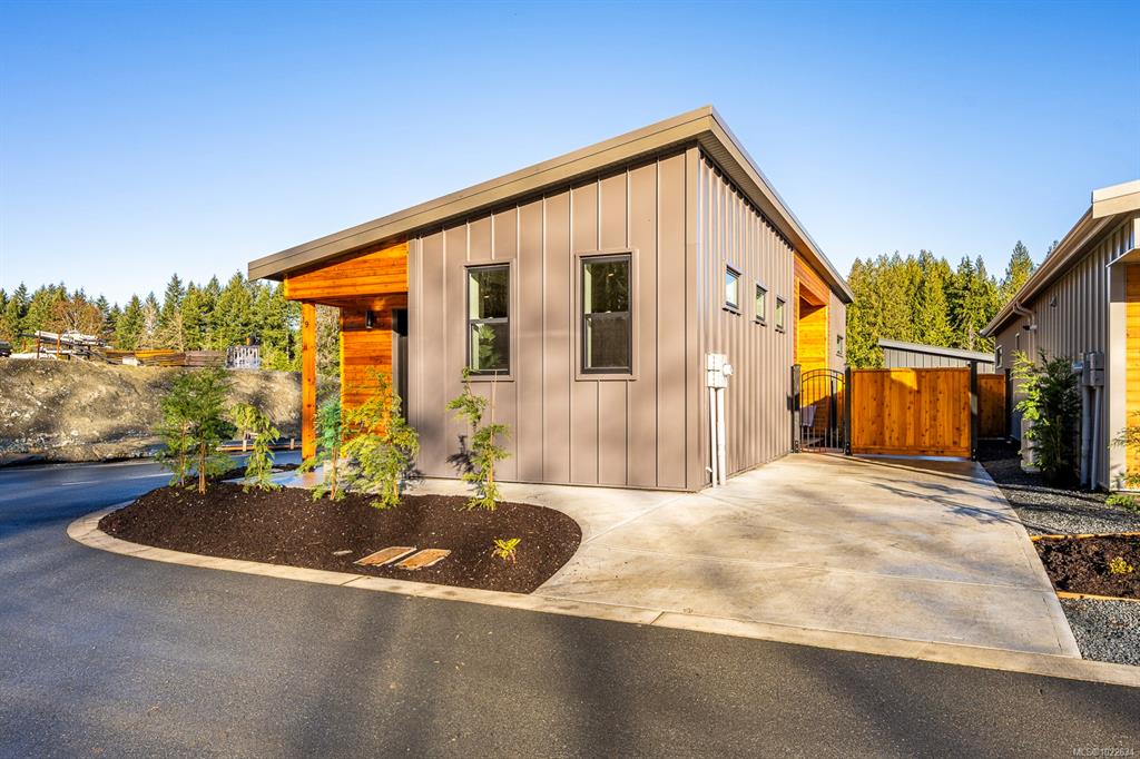 3025 Royston Rd, 1022634, BC,
