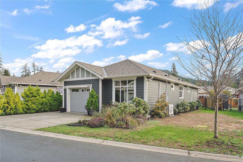 2427 Fern Way, 1022640, BC,