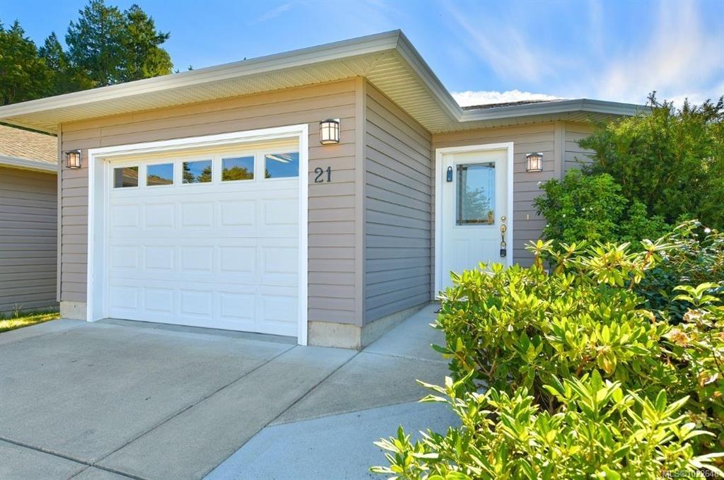 Third View of 2740 Stautw Rd, Hummingbird Village, Central Saanich, BC, V8M 0A8