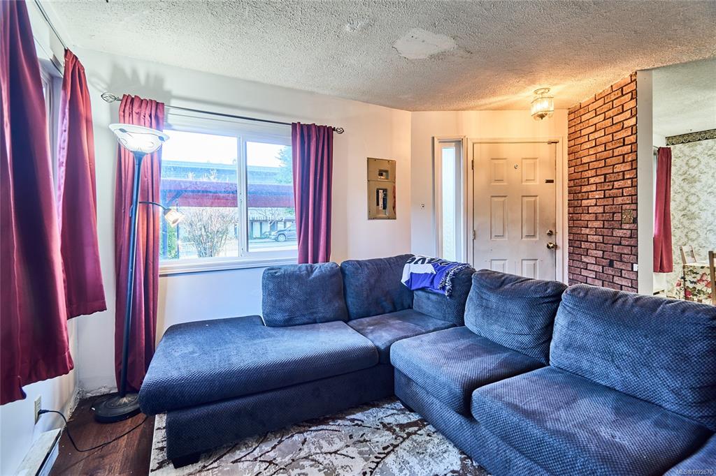 Fourth View of 1445 Waddington Rd, Nanaimo, BC, V9S 4W1