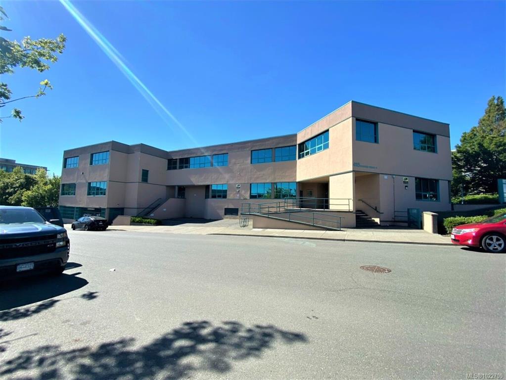 415 Gorge Rd E, 1022700, BC,