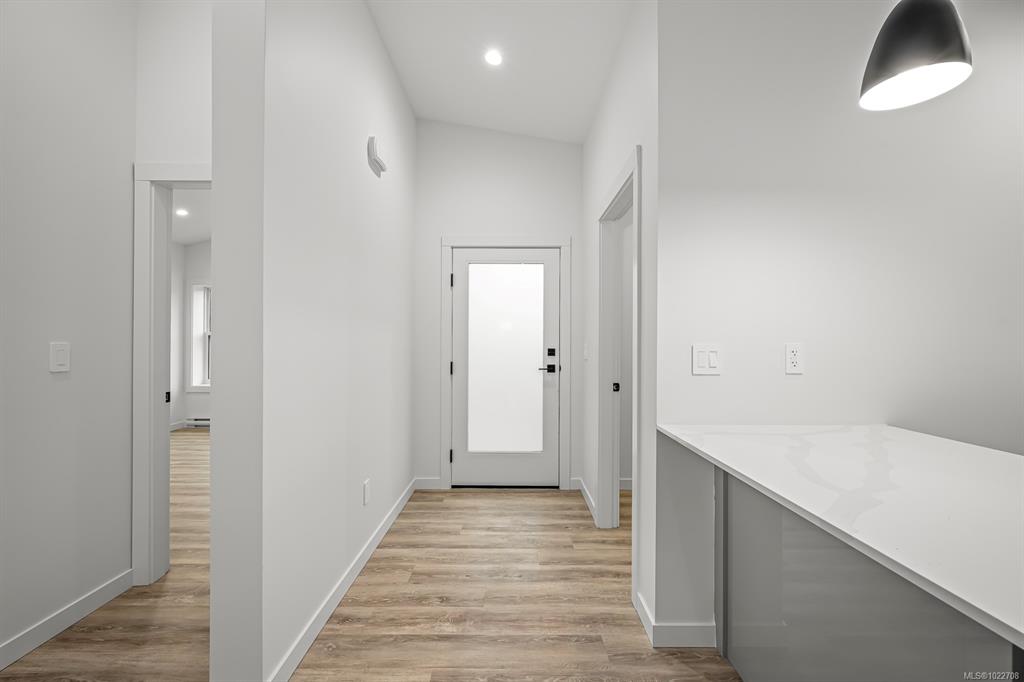 Fourth View of 3025 Royston Rd, Cumberland, BC, V0R 1S0