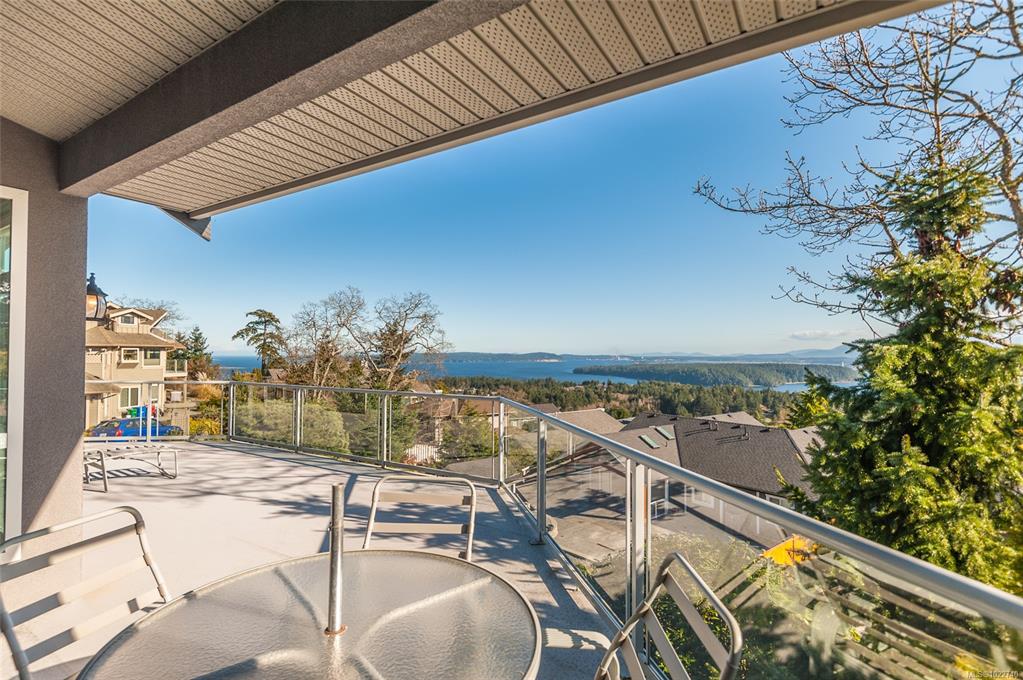 Fourth View of 3748 Glen Oaks Dr, Nanaimo, BC, V9T 6H2