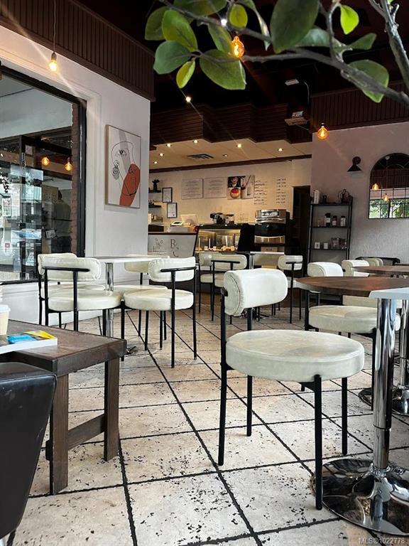 911 Yates St, 1022778, BC,