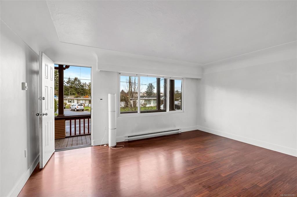 Fifth View of 2969 Cedar Hill Rd, Victoria, BC, V8T 3H8