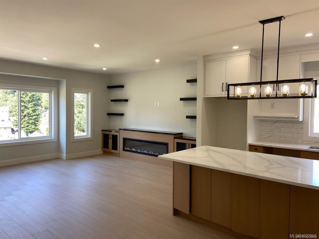 Fifth View of 10 Leam Rd, Nanaimo, BC, V9T 3N7