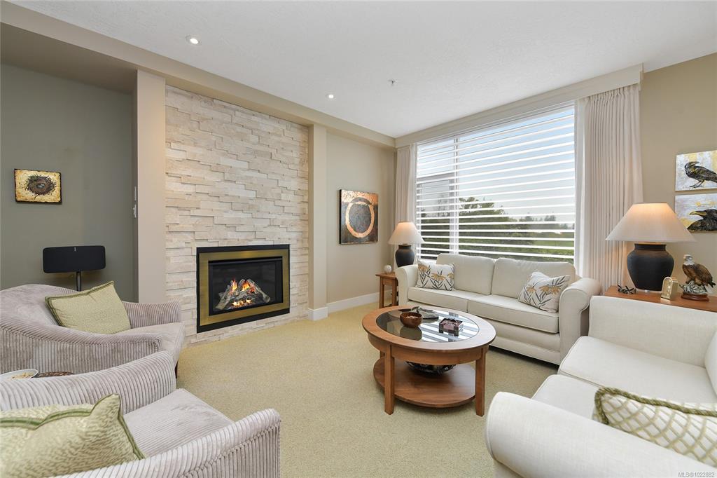 5336 Sayward Hill Cres, 1022882, BC,