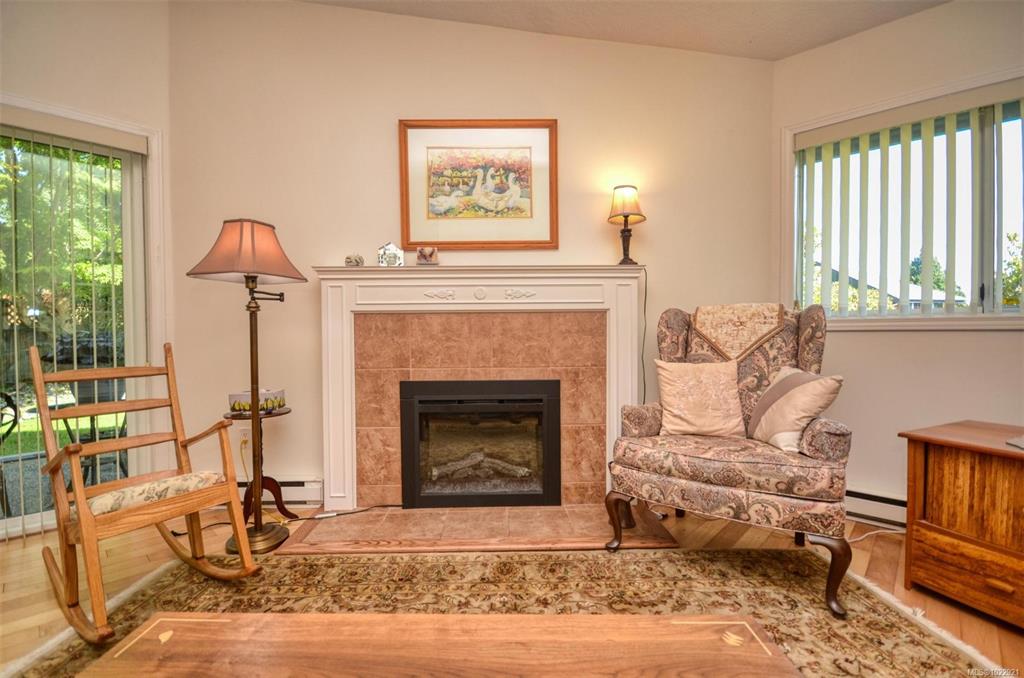 5156 Cordova Bay Rd, 1022921, BC,