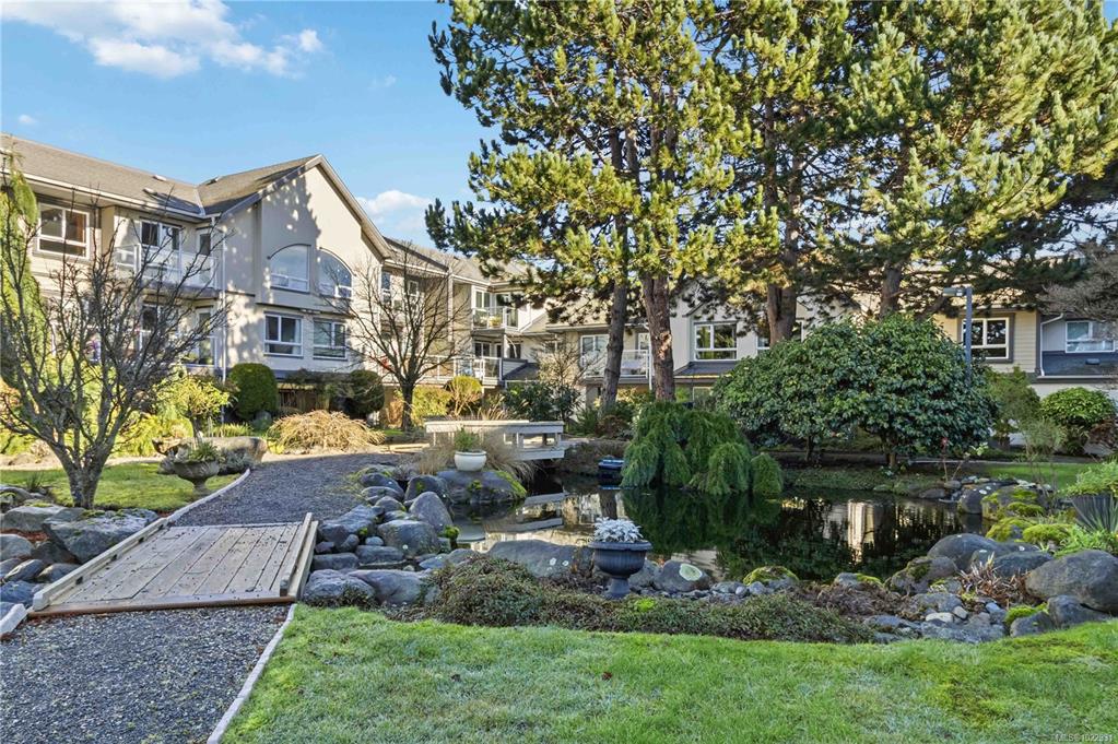 2245 James White Blvd, 1022931, BC,