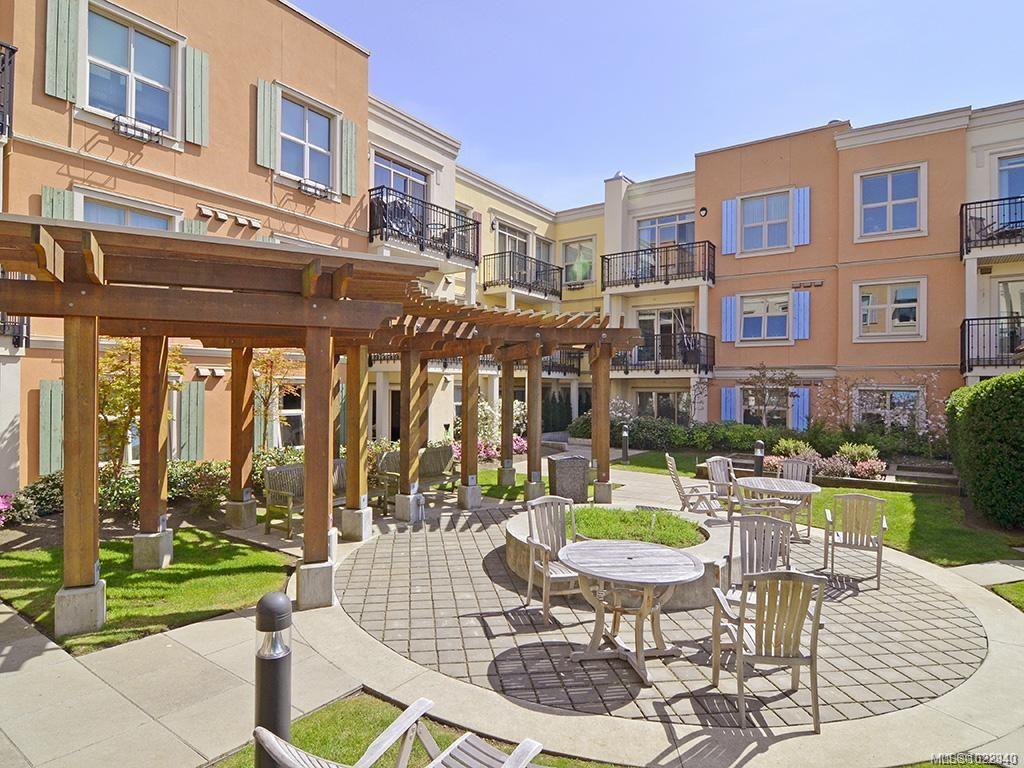 1620 Mckenzie Ave, 1022940, BC,