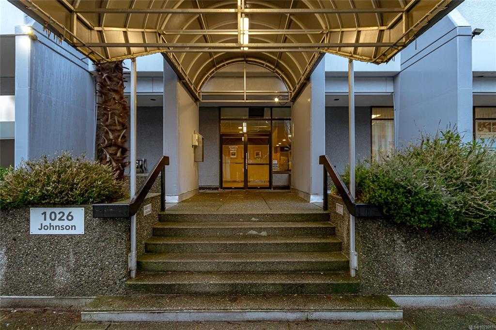 Third View of 1026 Johnson St, Sutton Place West, Victoria, BC, V8V 3N7