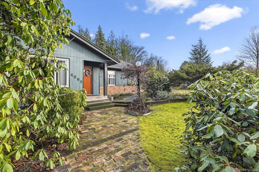 6009 River Rd, 1023023, BC,