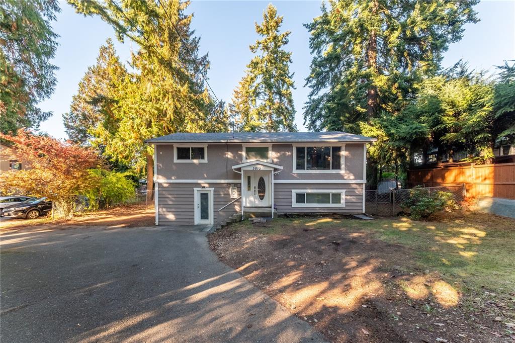 Fourth View of 5810 Hammond Bay Rd, Nanaimo, BC, V9T 5N3