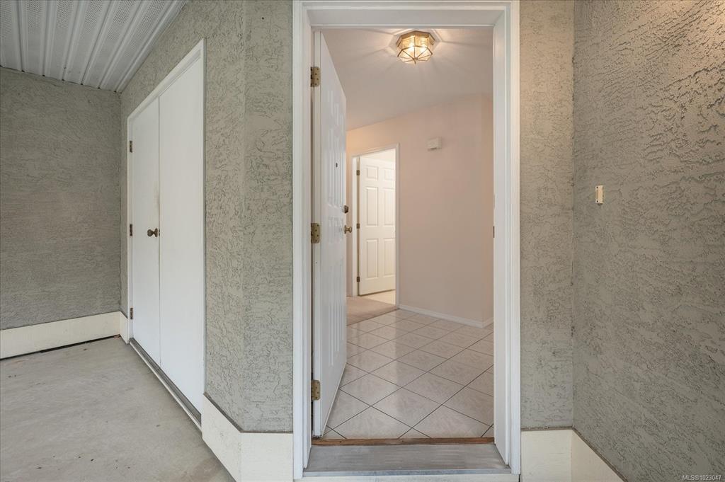 Fifth View of 6081 Pleasant Valley Way, Nanaimo, BC, V9T 6E7