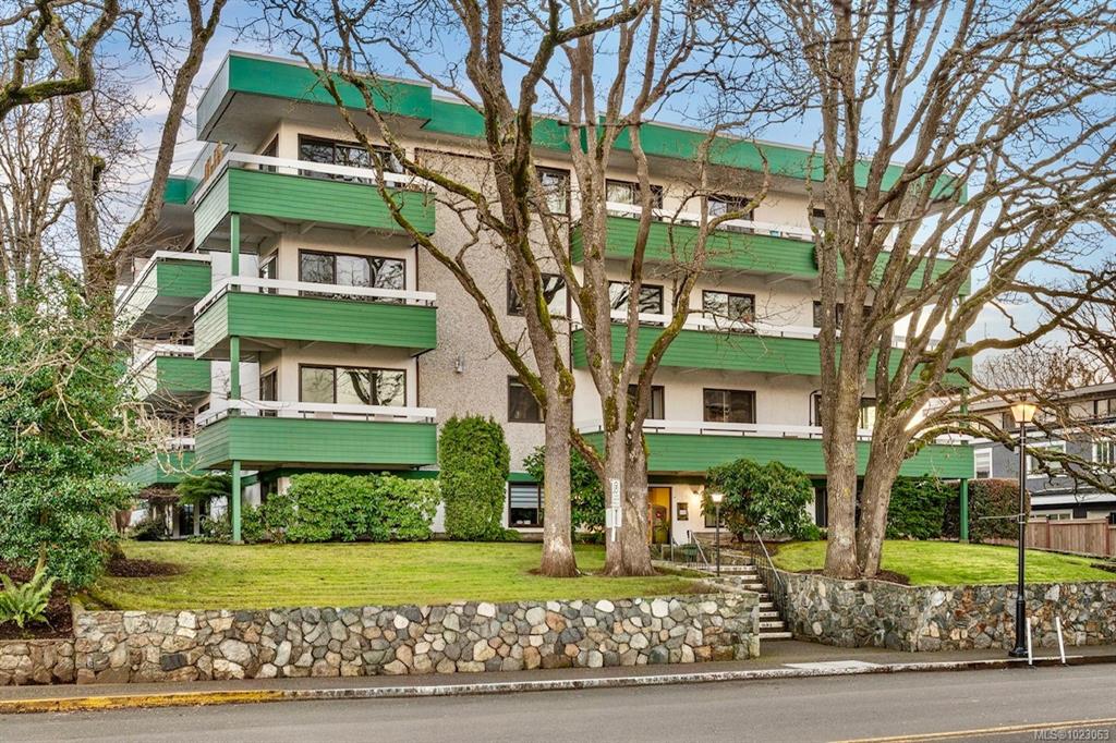 2095 Oak Bay Ave, 1023063, BC,