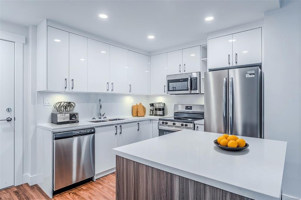 Fourth View of 6320 Sentinal Dr, Nanaimo, BC, V9V 1W4