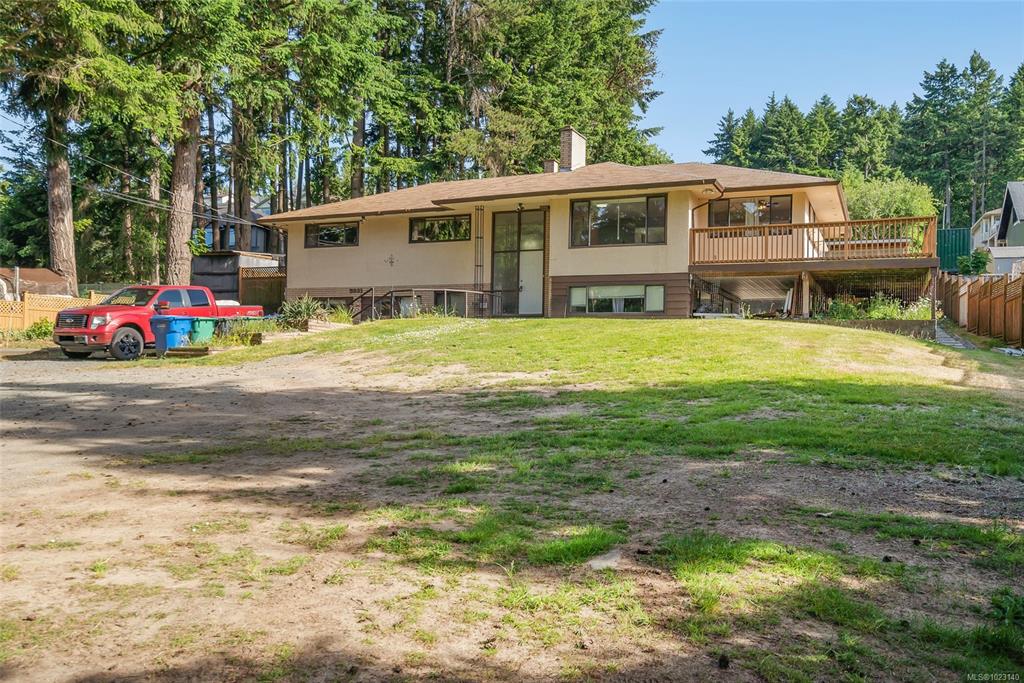 Second View of 5831 Hammond Bay Rd, Nanaimo, BC, V9T 5N3