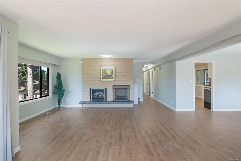 Fifth View of 5831 Hammond Bay Rd, Nanaimo, BC, V9T 5N3