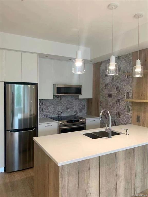 1588 North Dairy Rd, 1023146, BC,