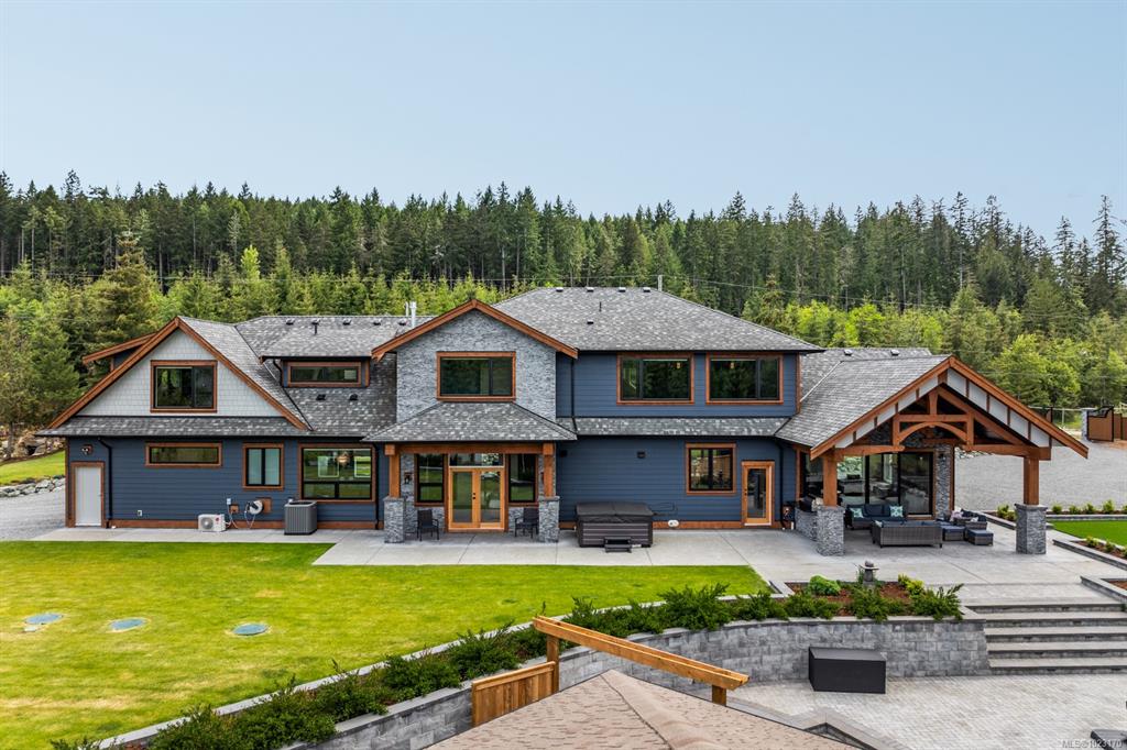 Third View of 2833 Woodcroft Pl, Shawnigan Lake, BC, V8H 2E4