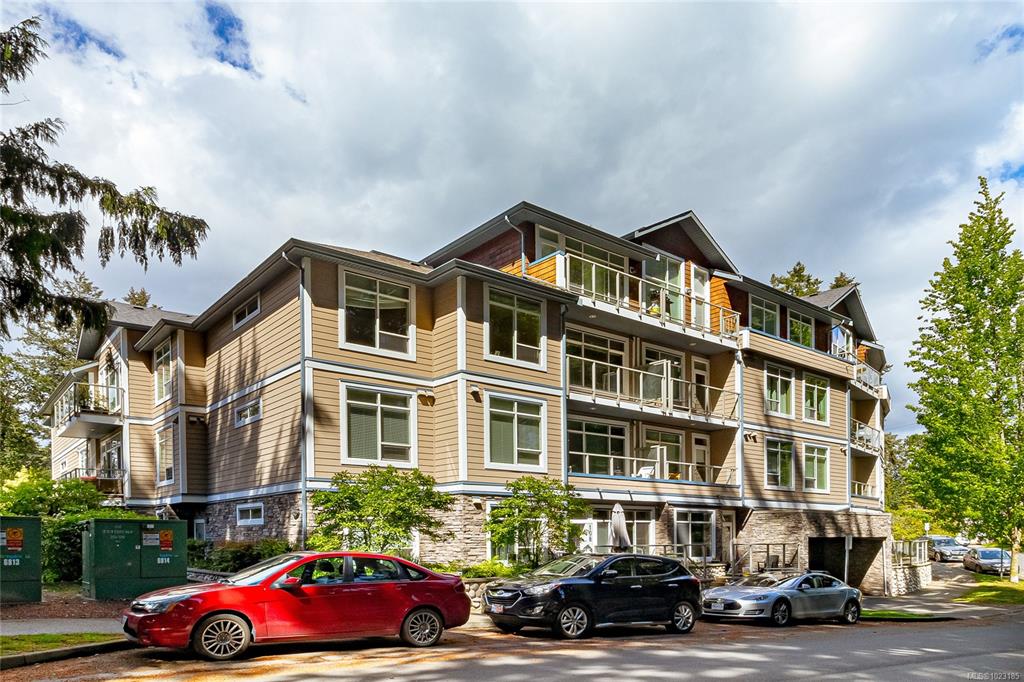 608 Fairway Ave, 1023185, BC,