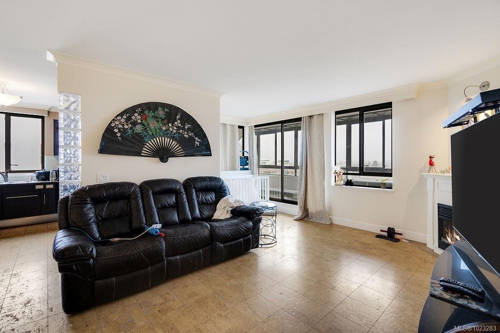 Fourth View of 1034 Johnson St, Victoria, BC, V8V 3N7