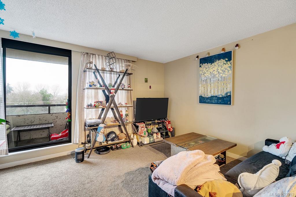 Fifth View of 1034 Johnson St, Victoria, BC, V8V 3N7