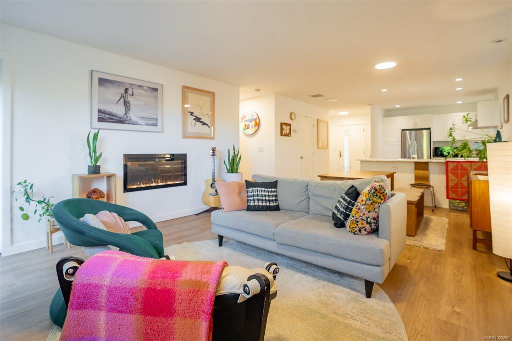 1782 St Jacques Blvd, 1023296, BC,