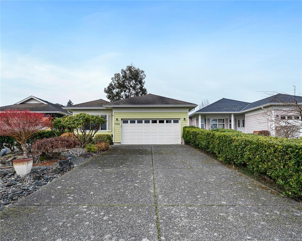 7952 Polo Park Cres, 1023321, BC,